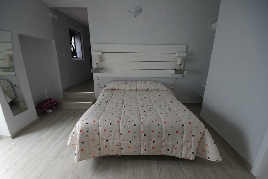 Locazione Turistica Domus Re Bed & Breakfast Agrigento Luaran gambar