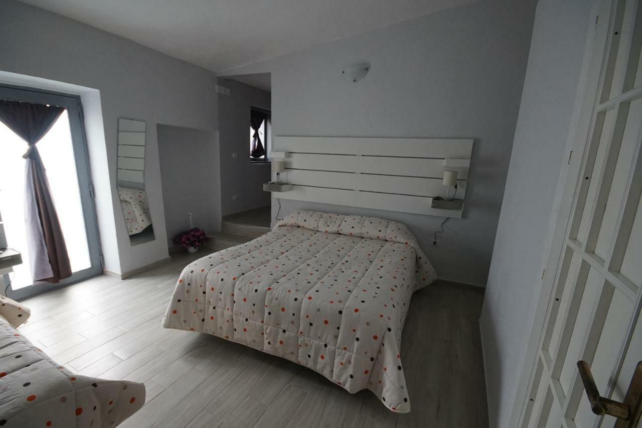 Locazione Turistica Domus Re Bed & Breakfast Agrigento Luaran gambar